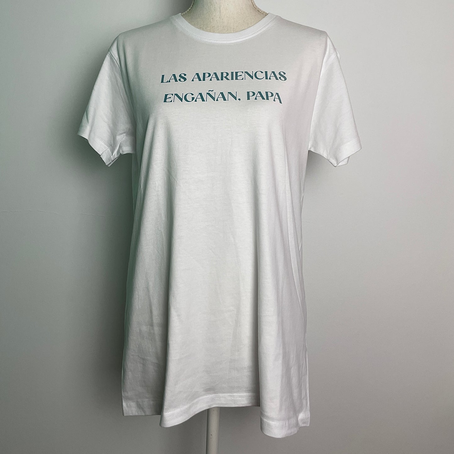 Camiseta “apariencias”