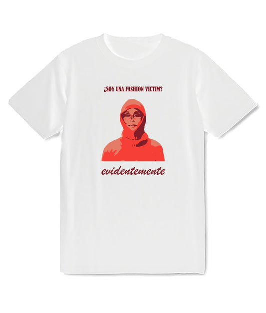 Camiseta “fashion victim”